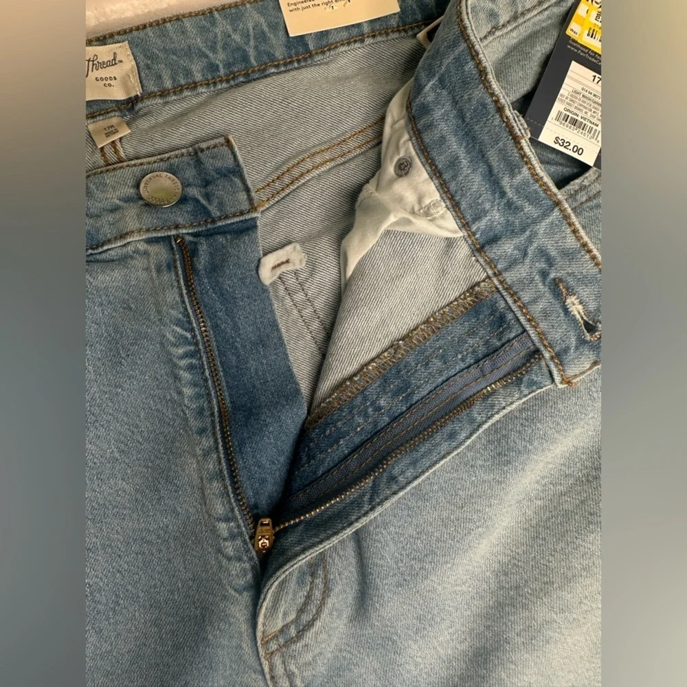 Universal Thread Women's High Waisted Straight Jeans 90's  Comfort Stretch 17 R - Picture 7 of 12